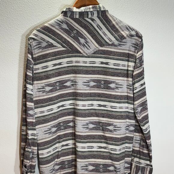 Moon Shine Spirit Brad Paisley Western Aztec Button Snap Shirt Men’s M Cotton - Picture 4 of 6